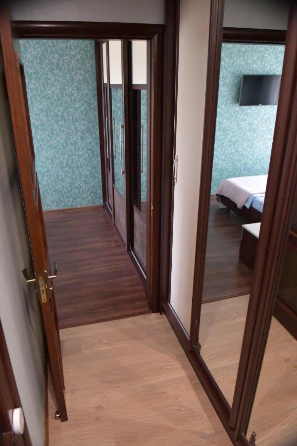 Apartment On Parkova 36 Chernomorsk Exterior foto