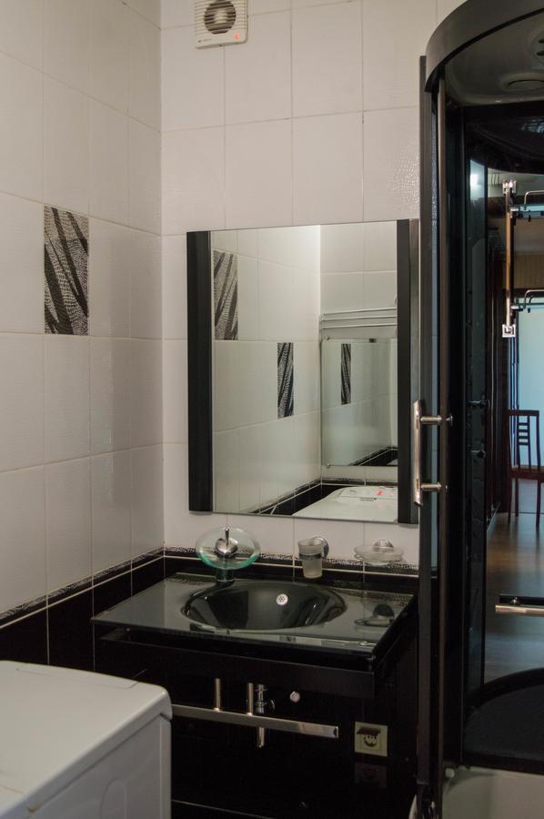 Apartment On Parkova 36 Chernomorsk Exterior foto